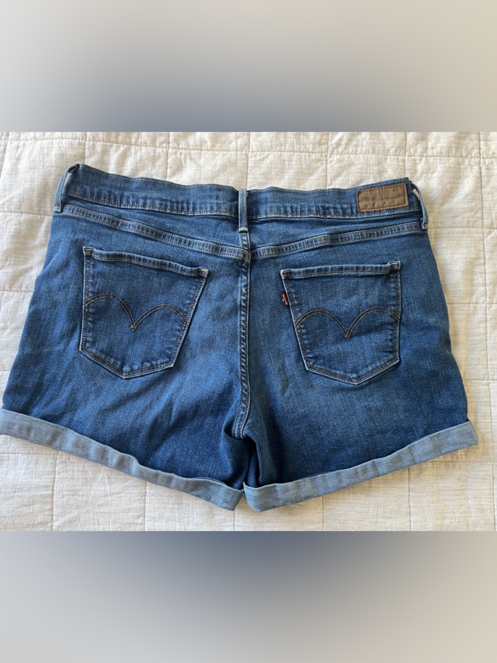 Levi's Women's Blue Denim Rolled-Hem Jean Shorts